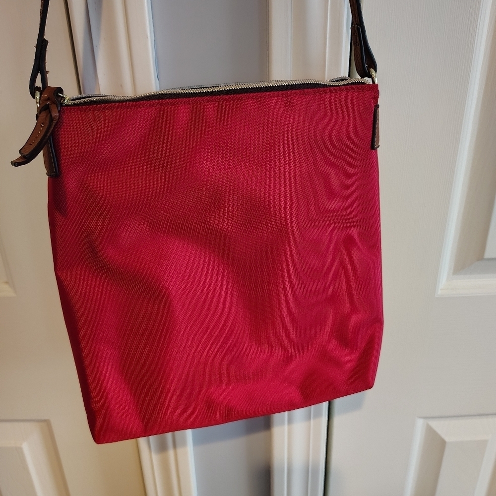 G.H.Bass Red Canvas Crossbody Bag - Picture 3 of 12